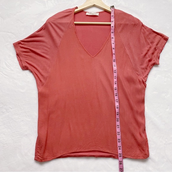 Zara Soft V-Neck Pink Raglan Shirt - Picture 5 of 9